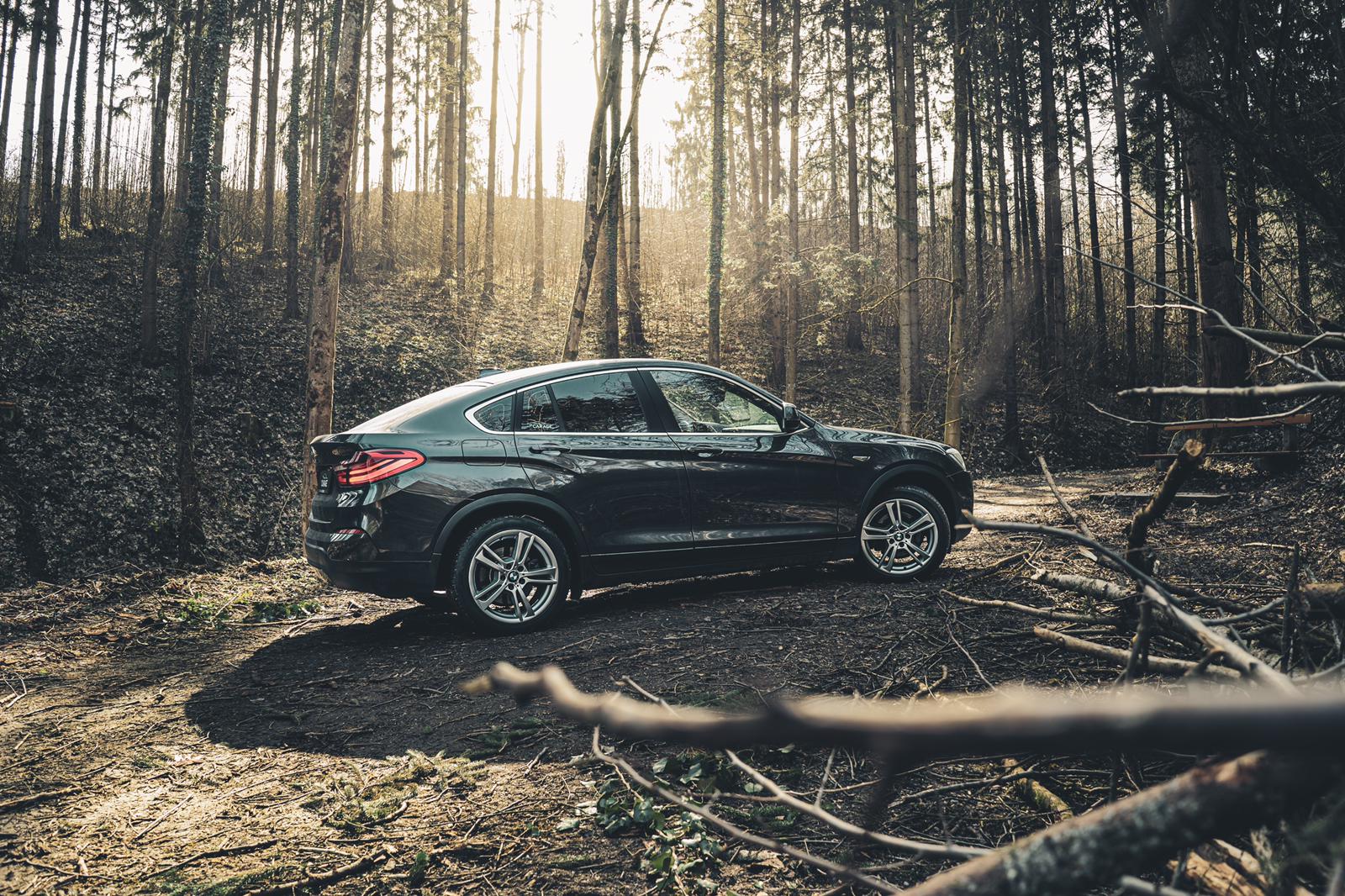 BMW X4 XDrive Mercedes C53 AMG Coupe Matt