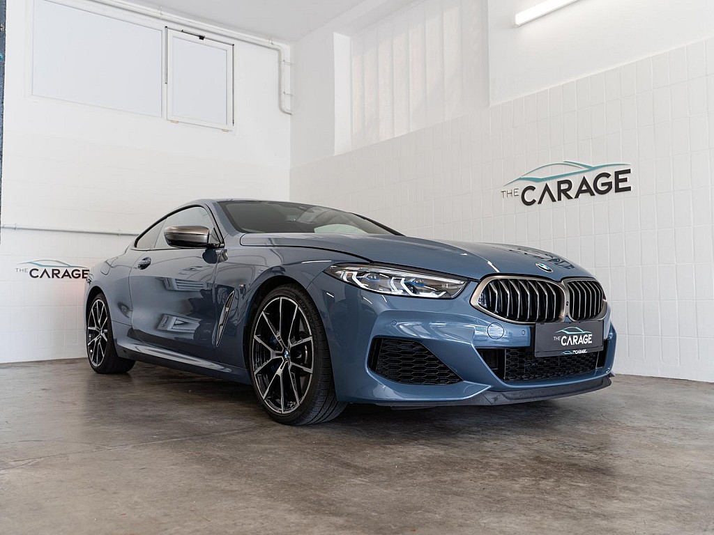 BMW M850 M850i xDrive Aut. *INDIVIDUAL*HUD*360°*LASER* Audi R8 Spyder 5,2 V10 FSI quattro S-tronic *LIMITED EDITION 1/999*