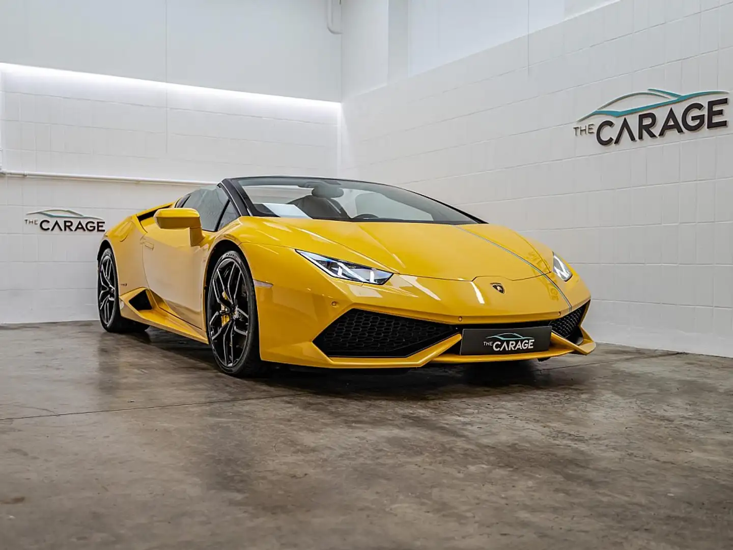Lamborghini Huracan LP 610-4 Sypder *LIFT*SERVICE NEU*1. BESITZ* / TheCarage Lamborghini Huracan LP 610-4 Sypder *LIFT*SERVICE NEU*1. BESITZ* / TheCarage